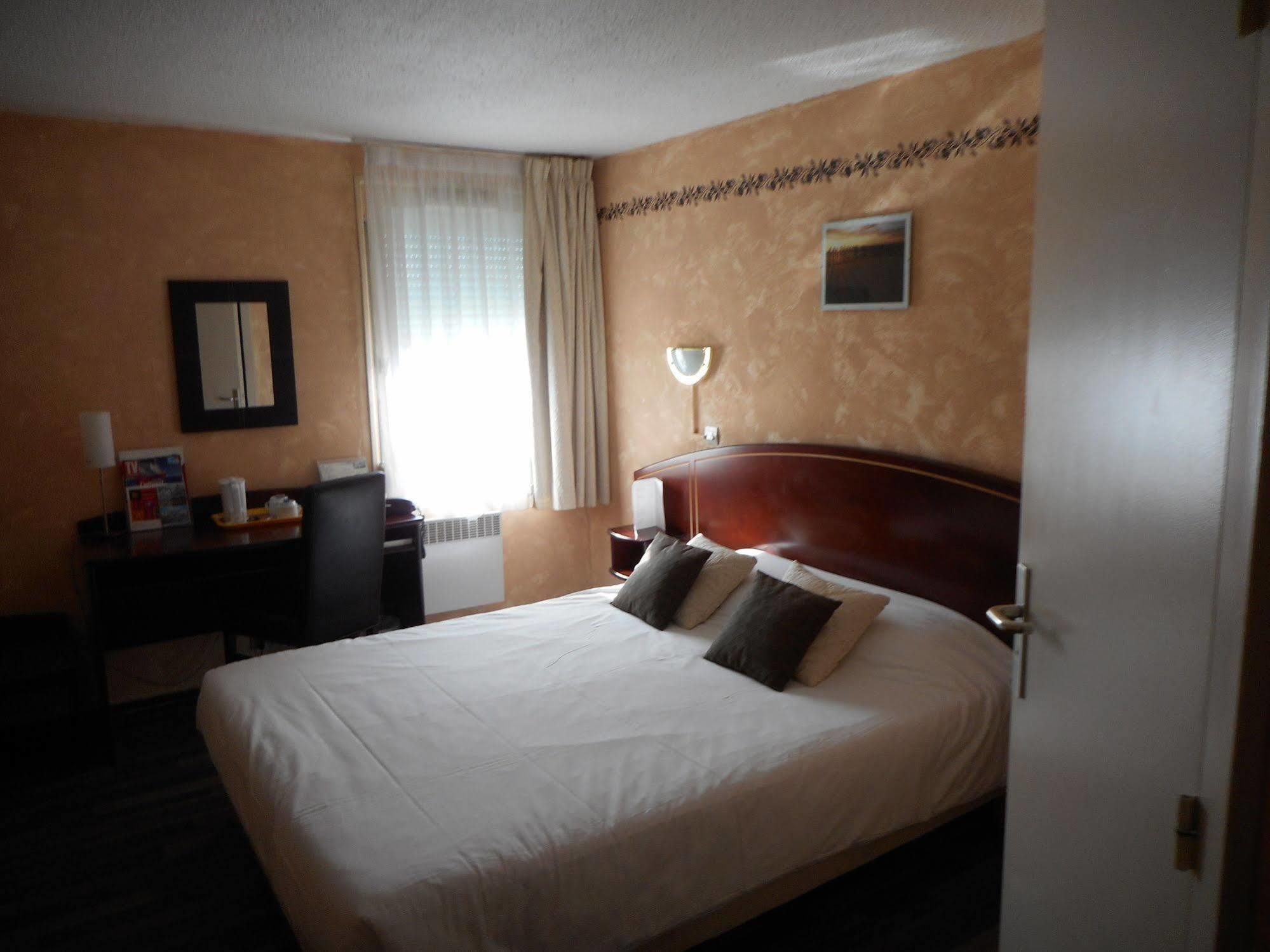Hotel Brit Confort